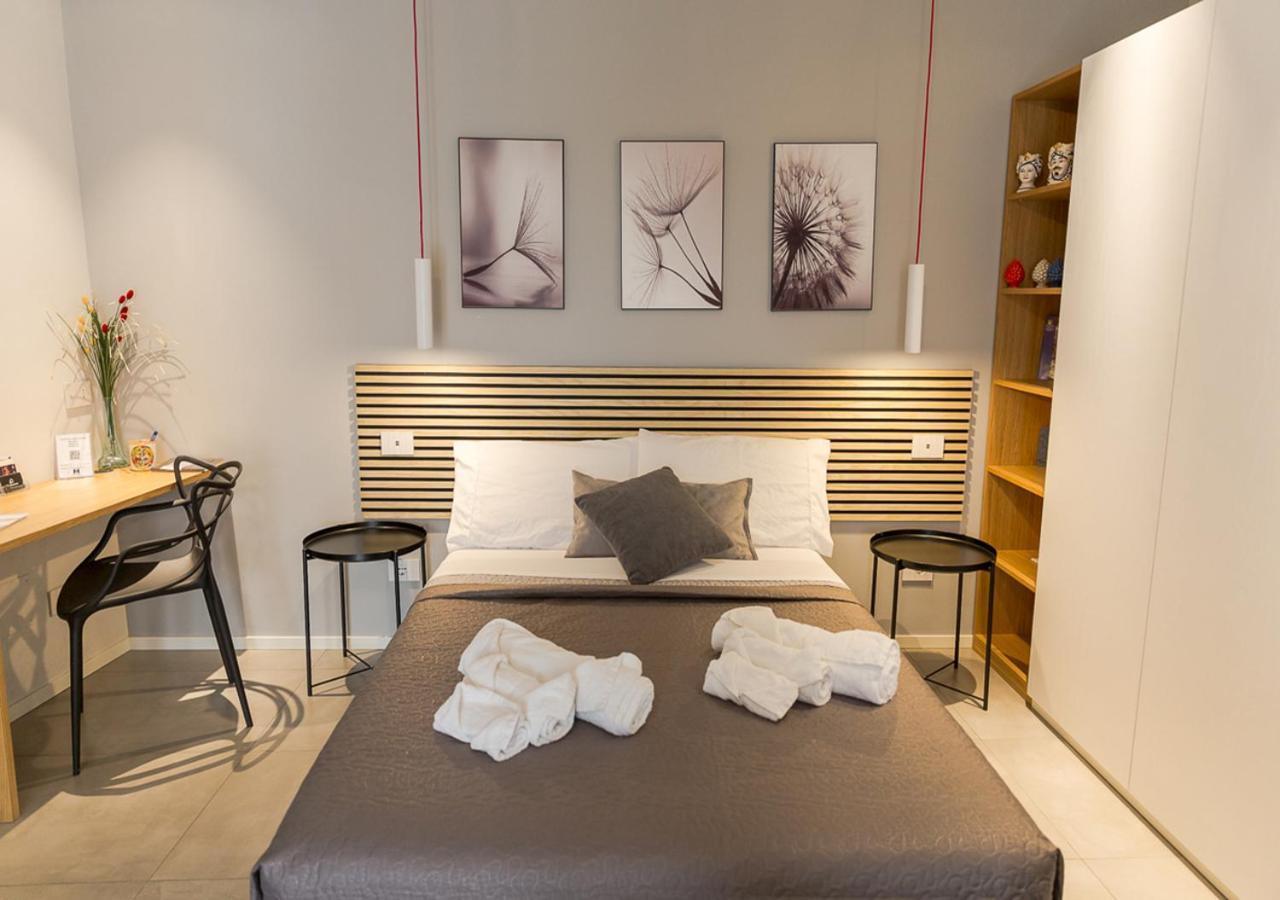 Porta San Paolo House Aparthotel Castelbuono  Luaran gambar